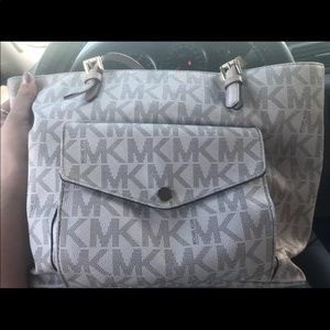 MK JET SET TOTE